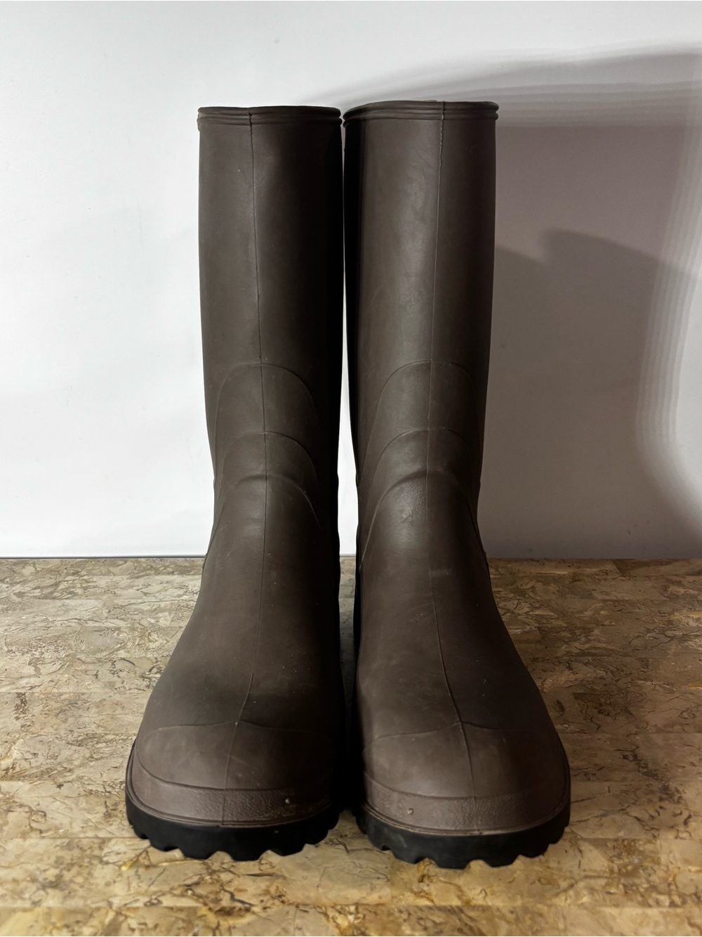 Men’s George Oil & Acid Dairy Brown Rubber Rain Boots Size 12
